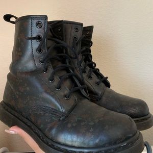 1460 Original Style Dr. Martens Floral boots